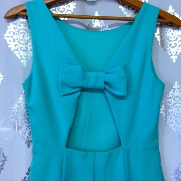 Forever 21 Teal Cut-Out Back Sheath Dress - Picture 4 of 7